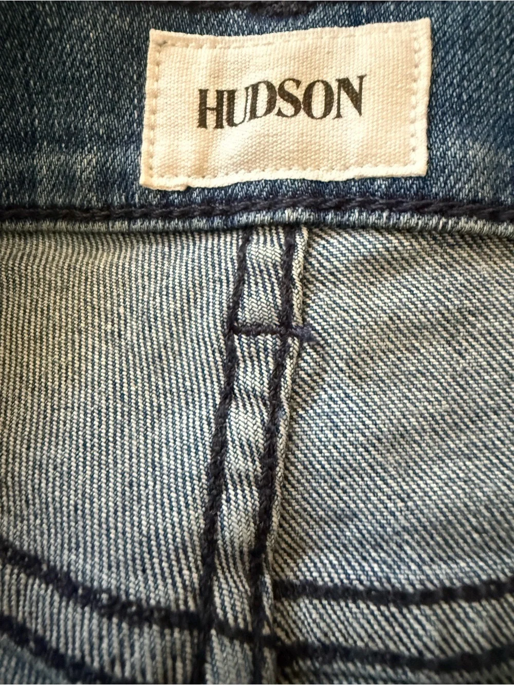 HUDSON Tilda Crop Cigarette Jeans Side Stripe Raw Hem Mid Rise Stretch Size 26